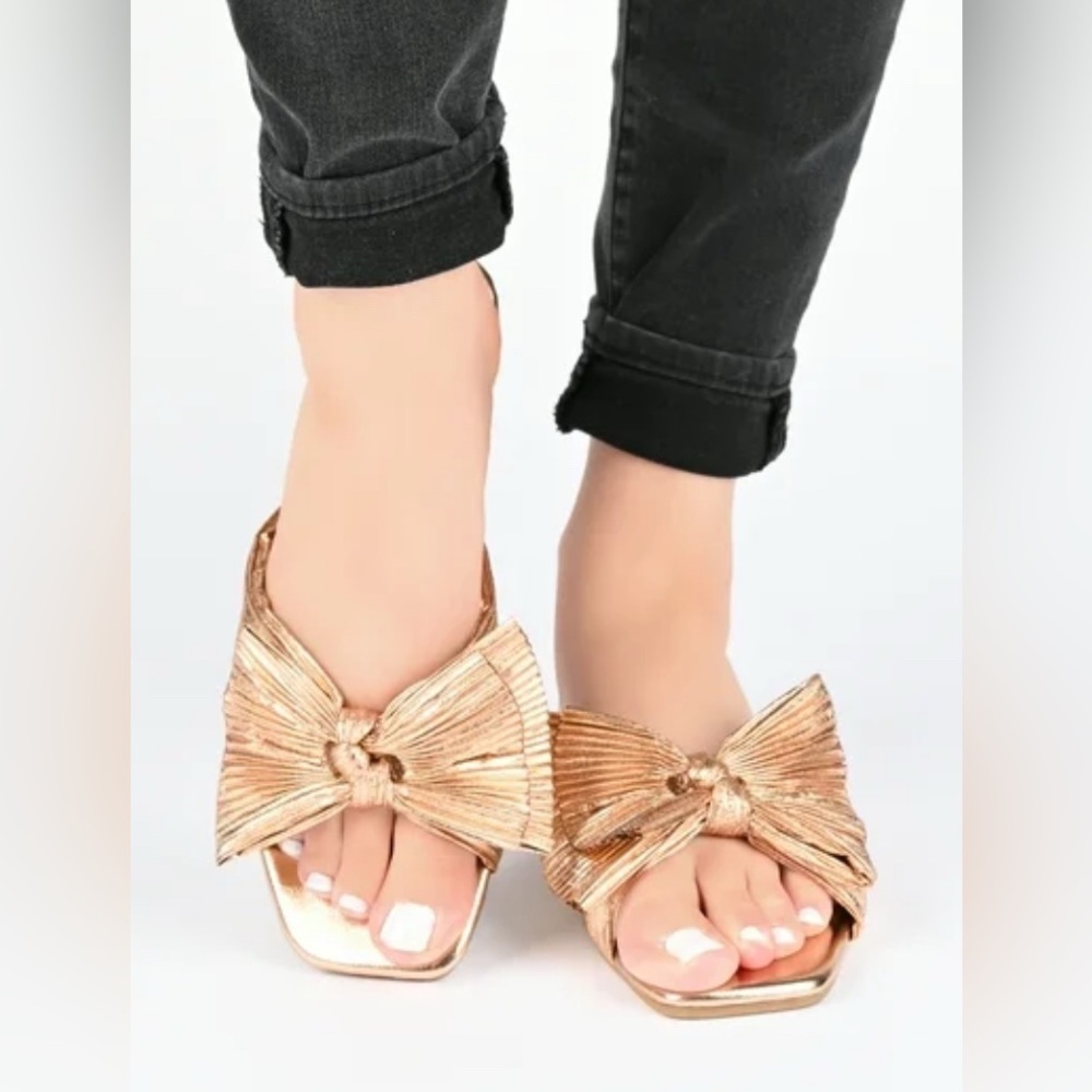 SERLINA PLEATED SLIDE SANDALS in Rose Gold
